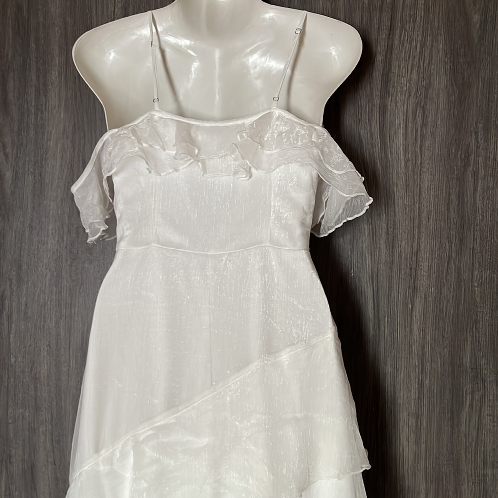 Lulu’s Ruffles White dress - Picture 10 of 16